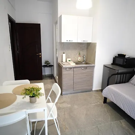 Asprolux Seaside Ξενοδοχείο με διαμερίσματα 3*
