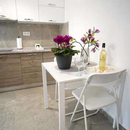 Asprolux Seaside 3* Ασπροβάλτα