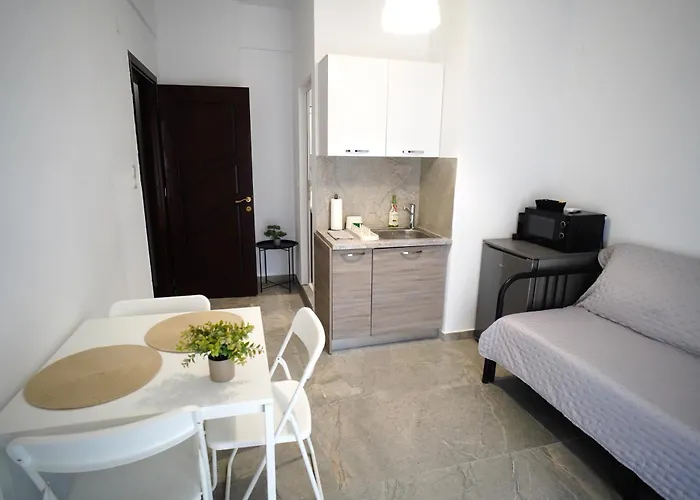 Asprolux Seaside Aparthotel 3*