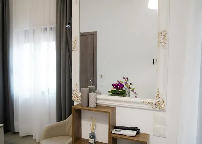 Asprolux Seaside Aparthotel 3*
